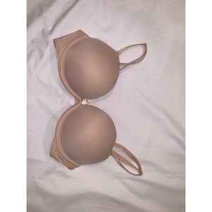 PINK by Victoria’s Secret Super Push Bra